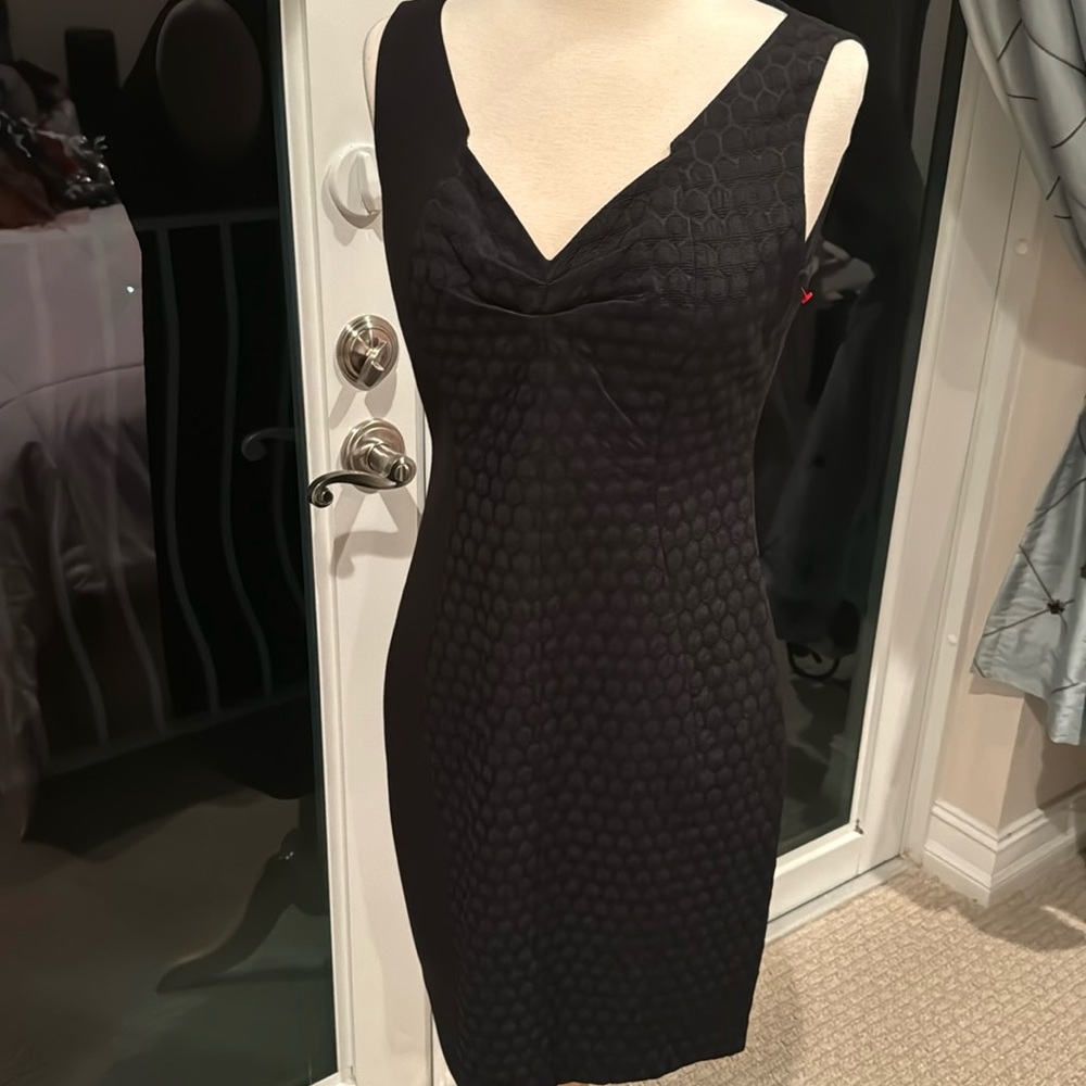Elie Tahari  dress size 4